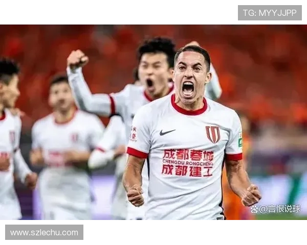 中超年轻球星本赛季表现稳健，持续提升备受期待