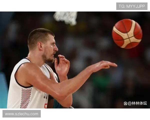 贾巴尔背身钩射领先约基奇低位效率